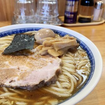 新宿,神楽坂,ラーメン,としおか,中華そば,人気