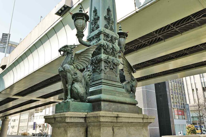 東京・日本橋にある麒麟像
